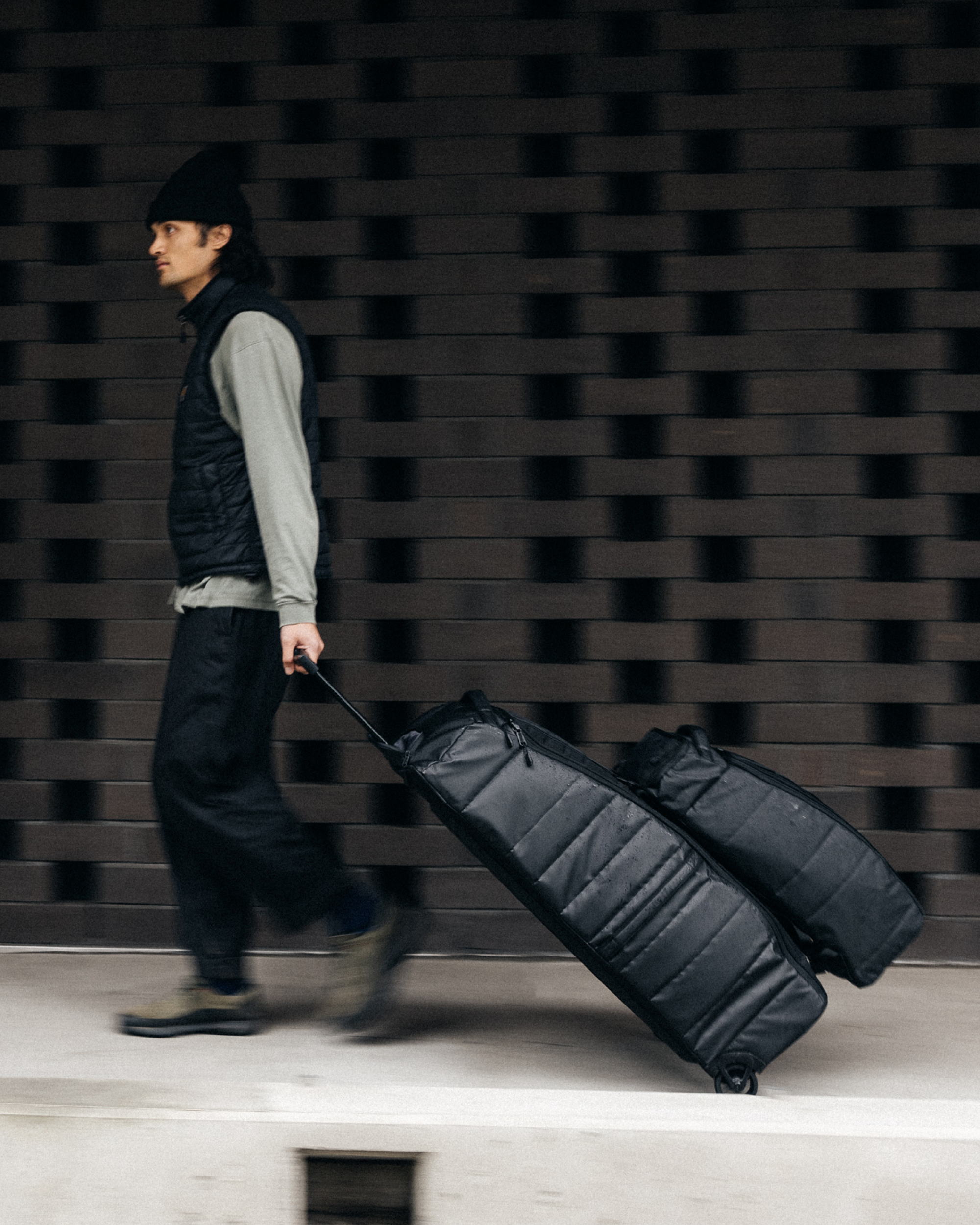 Hugger Roller Bag 90L