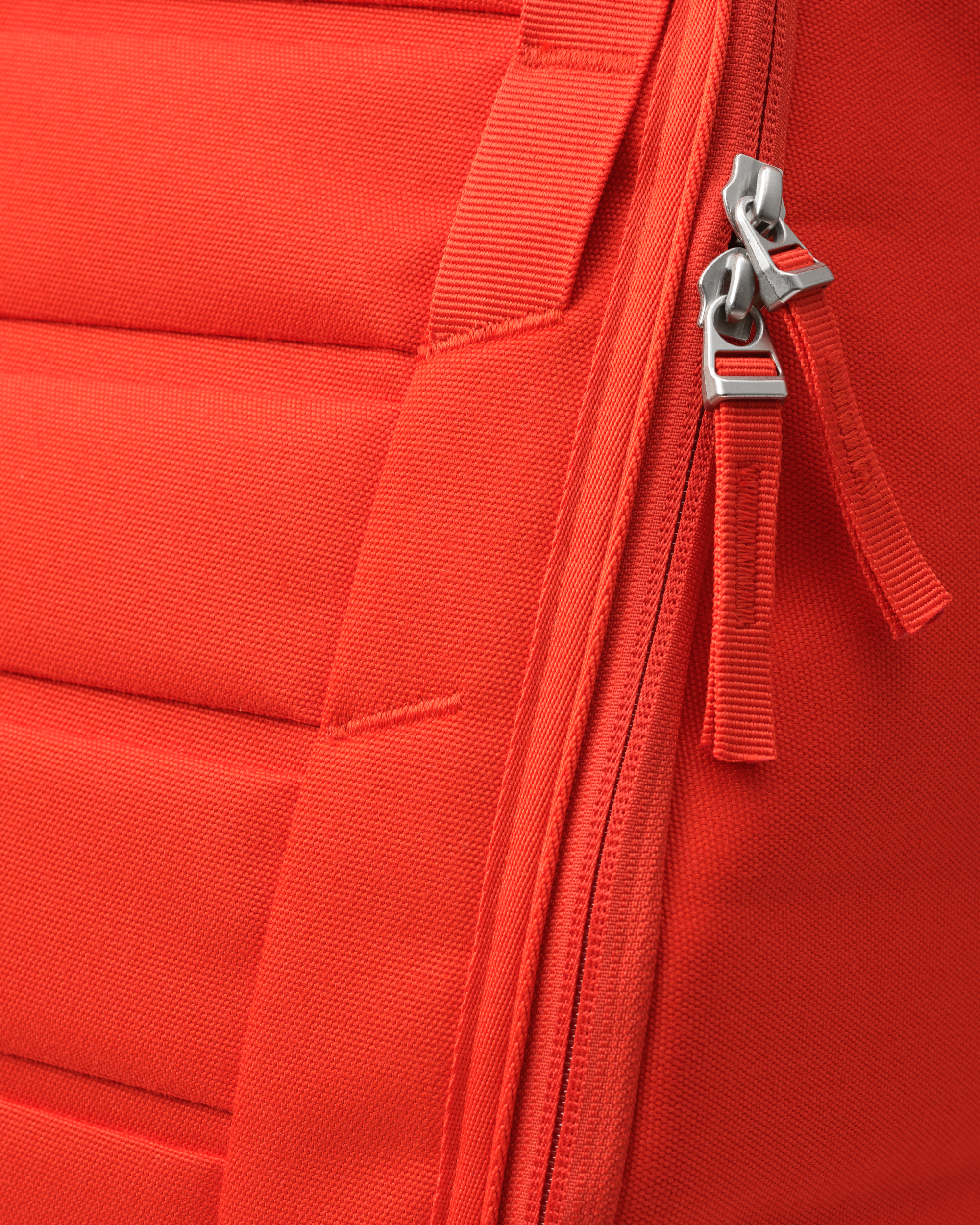 Hugger Backpack 30L Falu Red